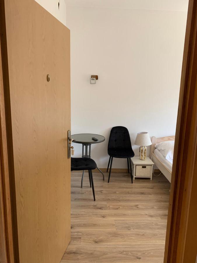 Pokoje Sunshine World Suites Zakopane Exterior photo